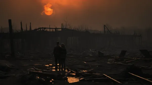 Lives 'will be lost' unless UK does more to combat wildfires, experts warn | BBC News
